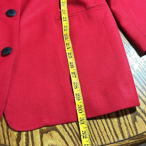 Leslie Fay Sportswear, ladies blazer, lipstick, red, black collar&Lapel, sz 16 - Picture 9 of 13